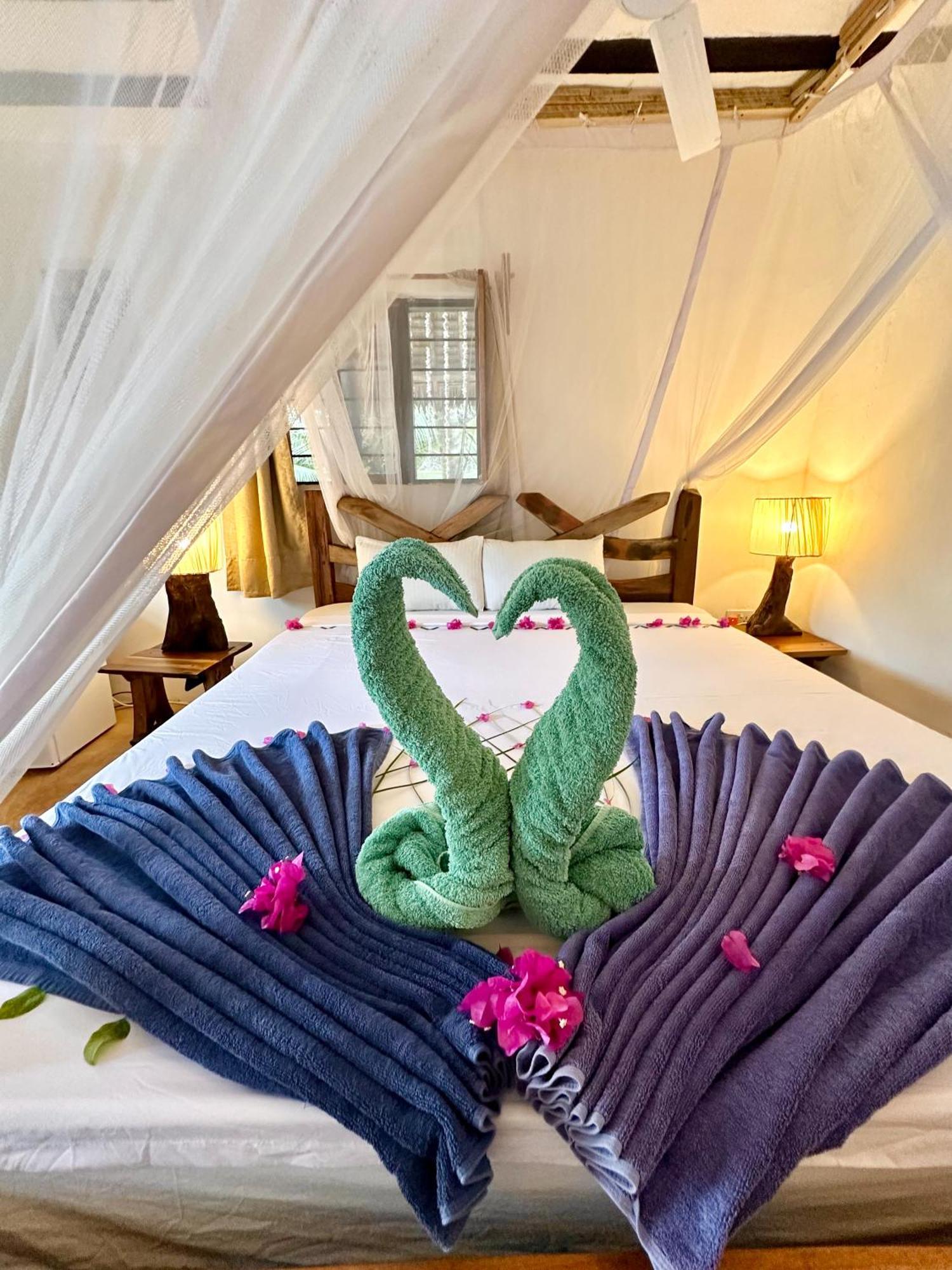 Hebe Bungalows Lodge Matemwe  Esterno foto